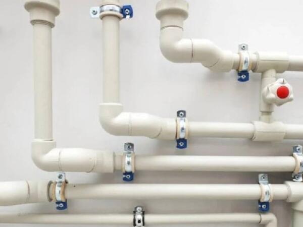 Boruların donmasını önləyən 5 qızıl qayda