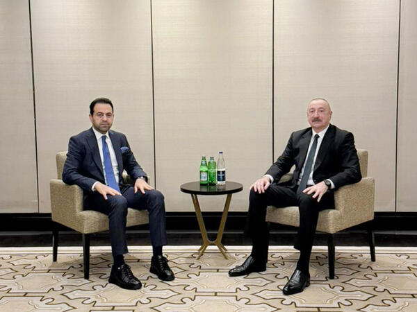 Prezident İlham Əliyevin Əbu-Dabidə Müsəlman Ağsaqqalları Şurasının baş katibi ilə görüşü olub