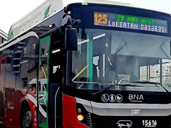 "20 dəqiqəyə yaxın vaxtımız gedir" - Vətəndaşlar 125-lə Lökbatana gedərkən niyə ləngiyir?