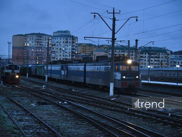 Növbəti taxıl yüklü qatar Azərbaycandan tranzit keçməklə Ermənistana yola düşdü - <span class="color_red">FOTO</span>