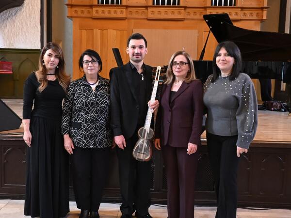 “Nəsillərin dialoqu” adlı yeni layihə təqdim olundu - FOTO
