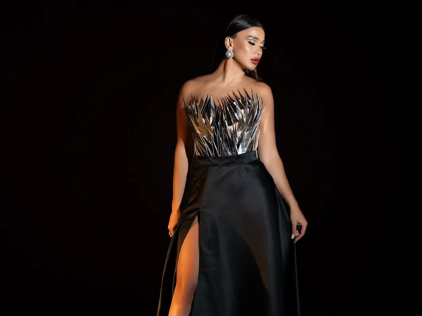 "Yazırlar ki, ayaqların əyridir, efirə niyə çıxırsan?"