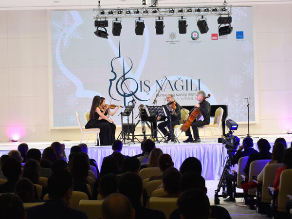 Qəbələdə “Qış nağılı” II Beynəlxalq Musiqi Festivalına start verilib (FOTO)