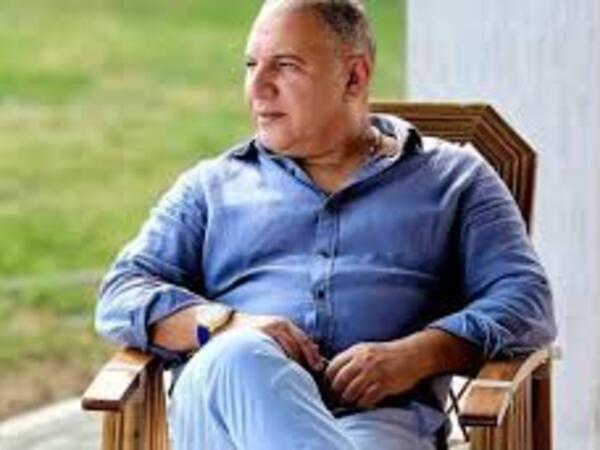 Ədalət Şükürov ölkəni niyə TƏRK ETDİ?