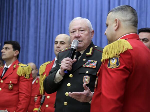 Xalq artisti Yusif Axundzadənin 80 illik yubileyi Azərbaycan Dövlət Uşaq Filarmoniyasında qeyd olunub - FOTO