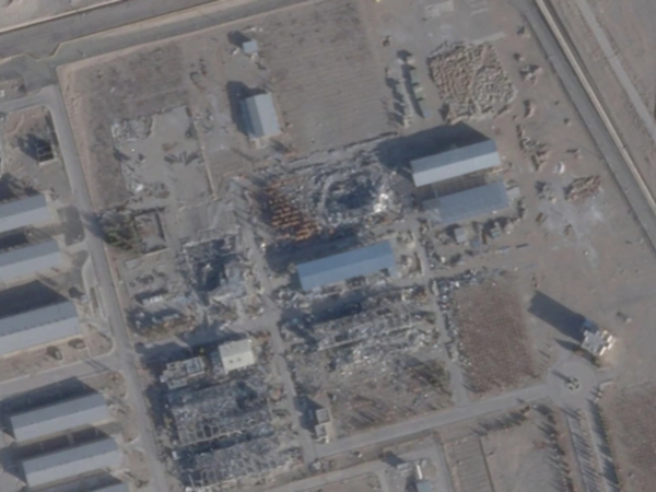 İran zərbələrdən sonra nüvə obyektlərini bərpa edir