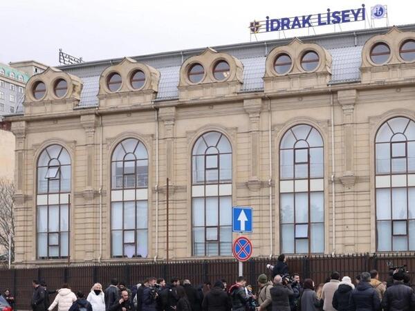 Müəlliməni güllələyən şagirdin kriminal qruplarla əlaqəsi ÜZƏ ÇIXDI - DETALLAR