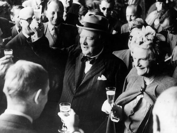 Tarixin ən sərxoş liderləri - İçki içmədən qərar vermirdilər...