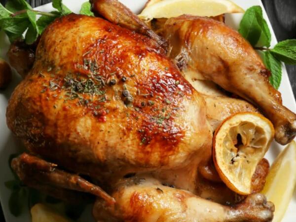 Toyuğu yumşaq və sulu bişirməyin üsulları - Aşpazların sirri bunlardır