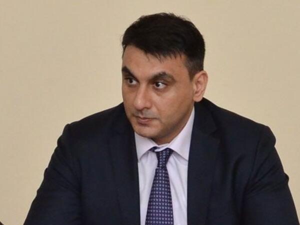 Tanınmış rektorun oğlu vəzifəsindən azad edildi