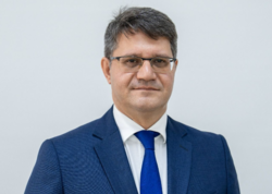 Yeni nazir Rəşad İsmayılov kimdir? - DOSYE