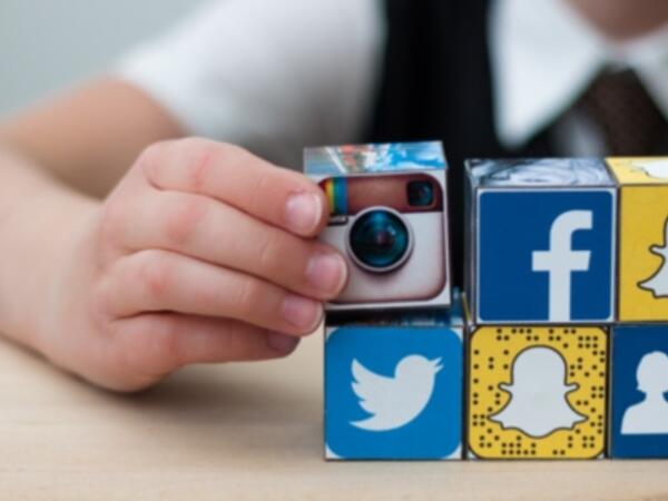 “Azyaşlılarda yanlış davranışlar: Sosial şəbəkələr rol oynayırmı?”