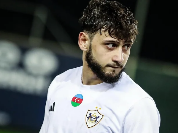 "Qarabağ" Nərimanı 1,4 milyon dollara satıb