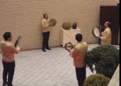 Qurban Qurbanovun qızını evindən belə yola saldılar - <span class="color_red">VİDEO</span>