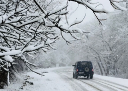 Bakı–Şamaxı–Yevlax yolu tamamilə buz bağladı