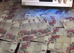 Vətəndaşlara milyonluq dələduzluqda ittiham olunan şəxsin məhkəməsi