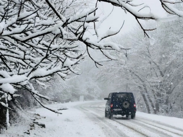 Bakı–Şamaxı–Yevlax yolu tamamilə buz bağladı