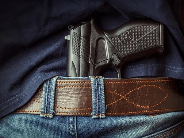 Tailandda naməlum şəxs məktəbdə atəş açıb, yaralananlar var