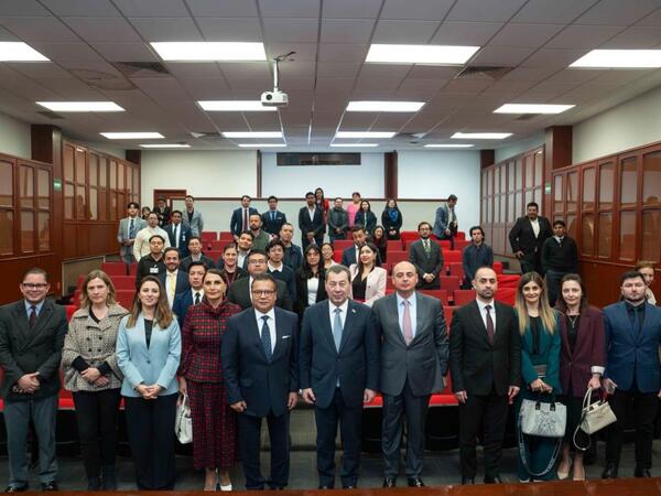 Meksikada "Cənubi Qafqazda yeni reallıqlar: Azərbaycanın sülh və regional rifaha aparan yolu" mövzusunda mühazirə keçirilib