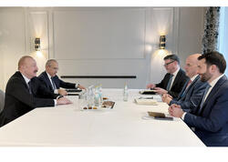 İlham Əliyev Münxendə “Oracle” korporasiyasının baş icraçı direktoru ilə görüşüb