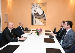 İlham Əliyev Münxendə “The Goldman Sachs Group Inc.” şirkətinin qlobal məsələlər üzrə prezidenti ilə görüşüb