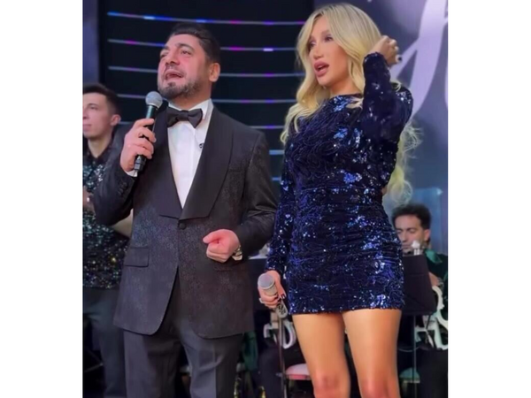 Xalq artistinin məşhur müğənni ilə görüntüsü MÜZAKİRƏ YARATDI - <span class="color_red">VİDEO</span>