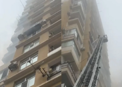 Bakıda çoxmərtəbəli yaşayış binasında YANĞIN