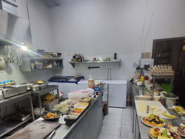 Azərbaycanda bu məşhur marketlərdə istehlaka yararsız qida məhsulları aşkarlanıb