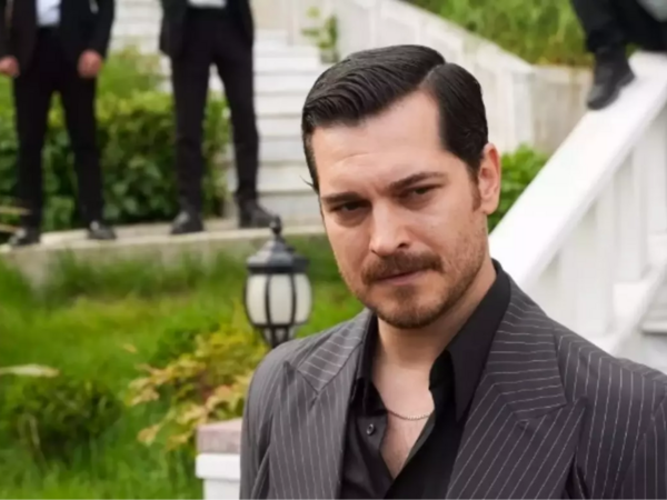 "Eşref" və sevgilisindən ilk FOTO - Dodaq-dodağa