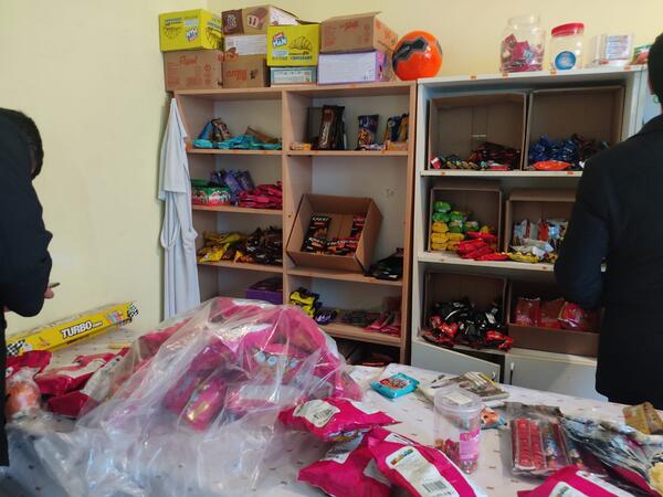 Şagirdlərin kütləvi zəhərləndiyi bufet bağlandı - RƏSMİ - <span class="color_red">FOTO</span>