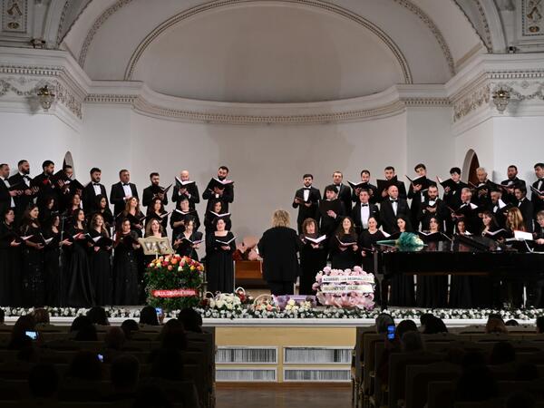 Dövlət Xor Kapellasının dirijoru Gülbacı İmanovanın yubileyi və 30 illik yaradıcılıq fəaliyyətinə həsr olunmuş konsert  – <span class="color_red">FOTO</span>