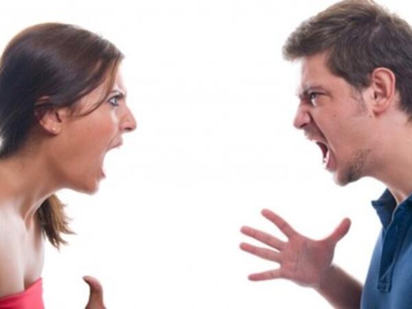 Azərbaycanda həyat yoldaşına bu sözləri demək artıq qanun POZUNTUSUDUR