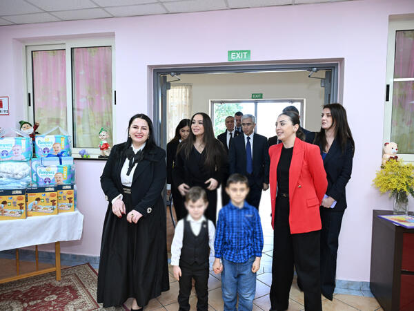 Heydər Əliyev Fondunun vitse-prezidenti Leyla Əliyeva Tiranada “Hannah və Rosafa” uşaq evini və "Mother Teresa" Universitet Xəstəxana Mərkəzini ziyarət edib - <span class="color_red">FOTO</span>