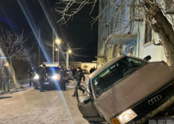 Kürdəmirdə qəza - xəsarət alanlar var - <span class="color_red">FOTO</span>