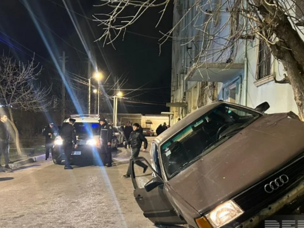 Kürdəmirdə qəza - xəsarət alanlar var - <span class="color_red">FOTO</span>