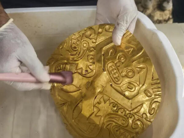 Məzar deyil, sanki qızıl mədəni: Qazdıqca sərvət çıxdı - <span class="color_red">FOTO</span>