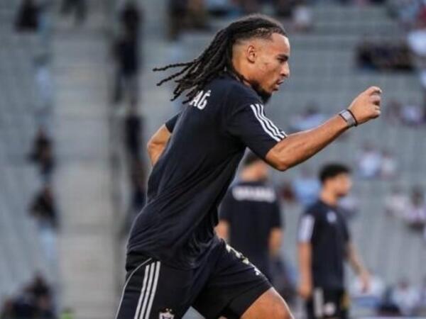 Qardaşı “Qarabağ”ın futbolçusunu yanına aparır