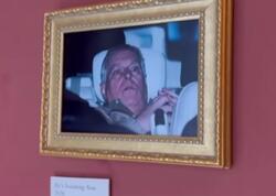 Luvrda kralın qalmaqallı qardaşının fotosunu asdılar