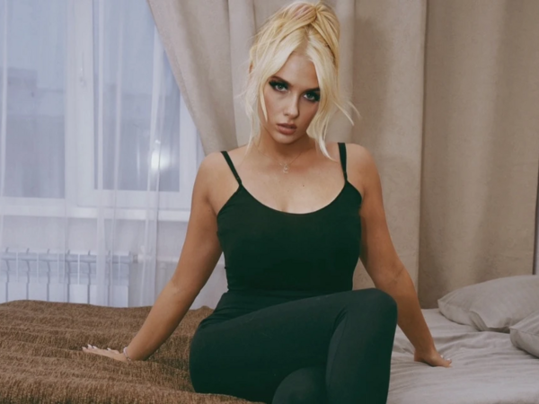 Rusiyalı aktrisa faciəli şəkildə öldü - <span class="color_red">FOTO</span>