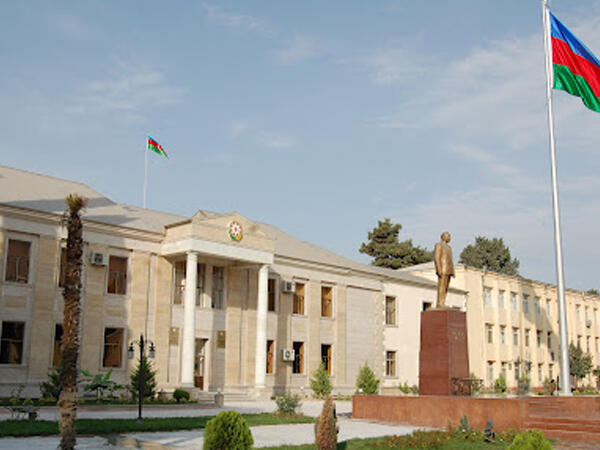 43 nəfər vəzifədən AZAD EDİLDİ - İcra hakimiyyətində kütləvi ixtisar