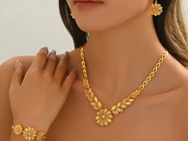 Qızılı olanlara ŞAD XƏBƏR - Qiymət QALXDI