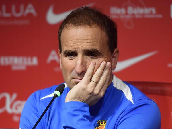 Məşhur baş məşqçi QOVULDU