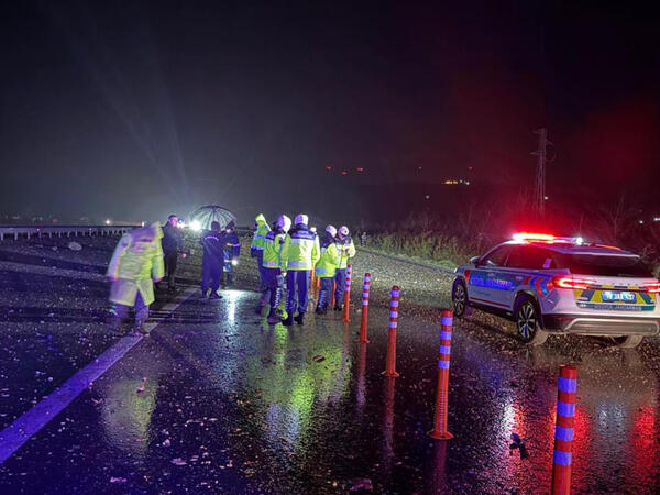 Türkiyədə F-16 qəzaya uğradı, pilot şəhid oldu - <span class="color_red">FOTO</span>