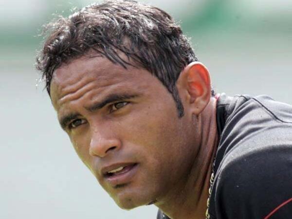 Sevgilisini öldürüb meyitini itlərə yedizdirmişdi - Futbolçu siyasətə başlayır