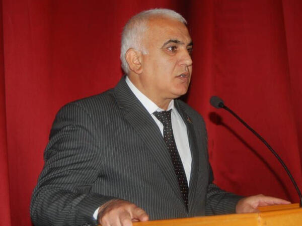 Azərbaycanda qurum direktoru vəfat ETDİ