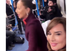 Metroda maraqlı GÖRÜNTÜ: Xalq artistləri... - <span class="color_red">VİDEO</span>