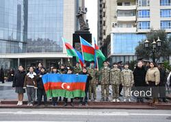 Azərbaycan xalqı Xocalı soyqırımının 34-cü ildönümü ilə bağlı "Ana harayı" abidəsini ziyarət edir - <span class="color_red">FOTO</span>