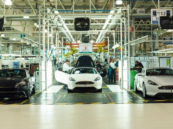 "Aston Martin" onları işsiz qoyacaq: 54 milyon QƏNAƏT