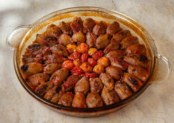 Şərq mətbəxinin incisi: Sobada soğan dolması