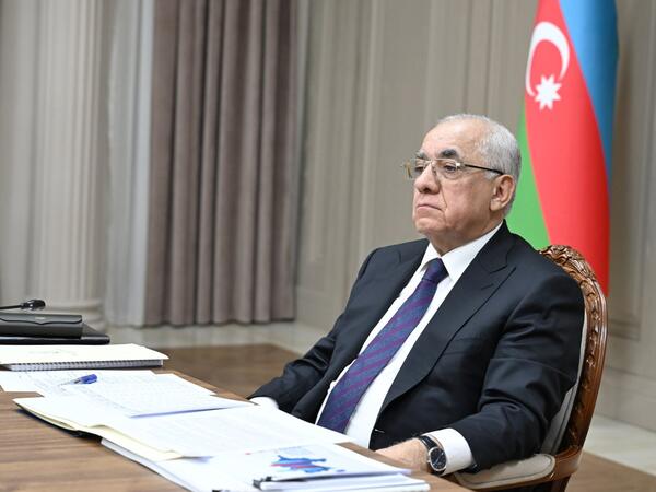 Əli Əsədov iclas keçirdi, tapşırıqlar verildi - <span class="color_red">FOTO</span>